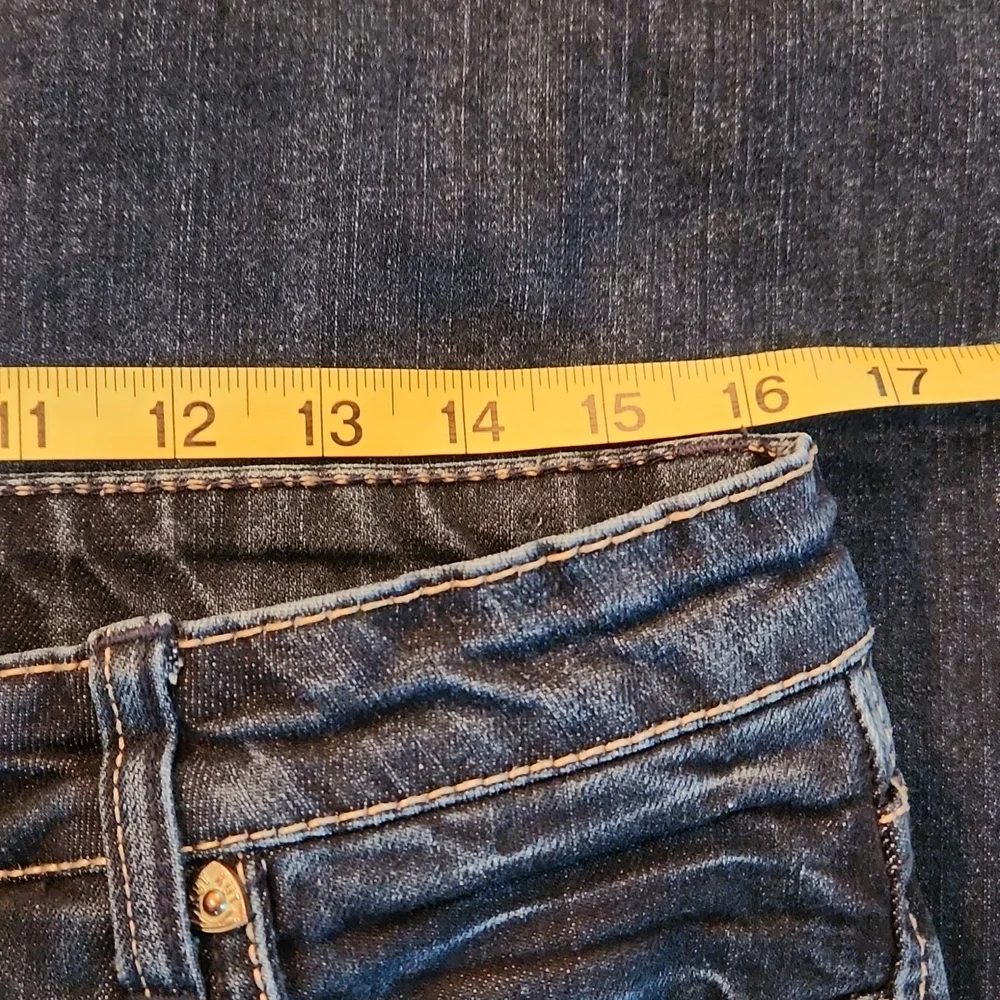 ON HOLD KUT FROM THE KLOTH Women's Jeans 10. Please review description. - Picture 2 of 12